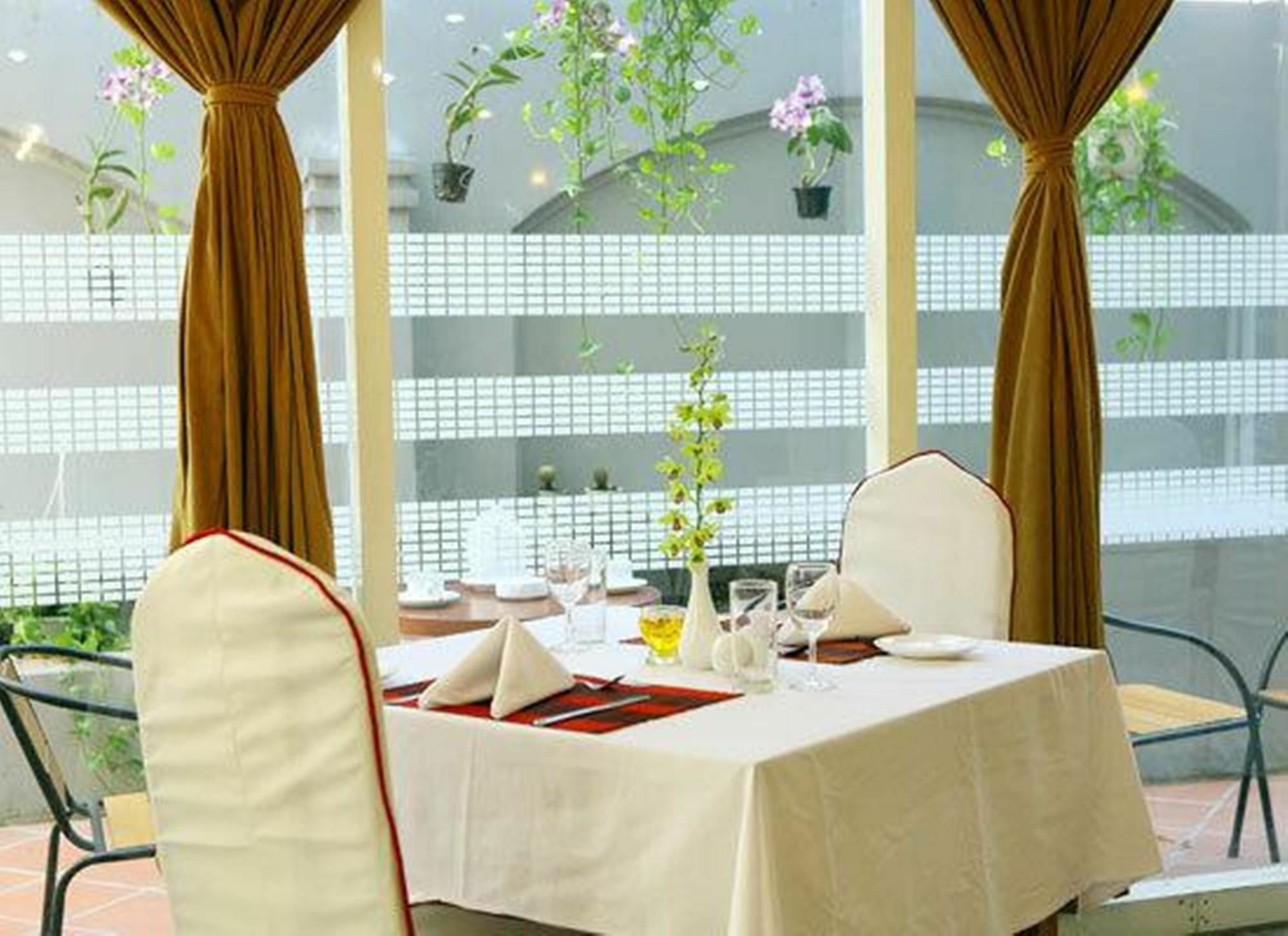 Guest House 165 Ho Chi Minh City Exterior photo